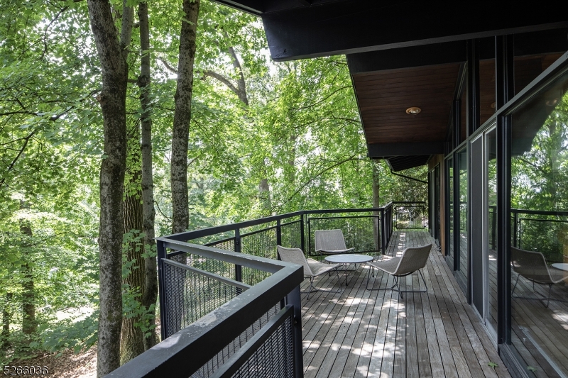 Upper Wyoming - Residential