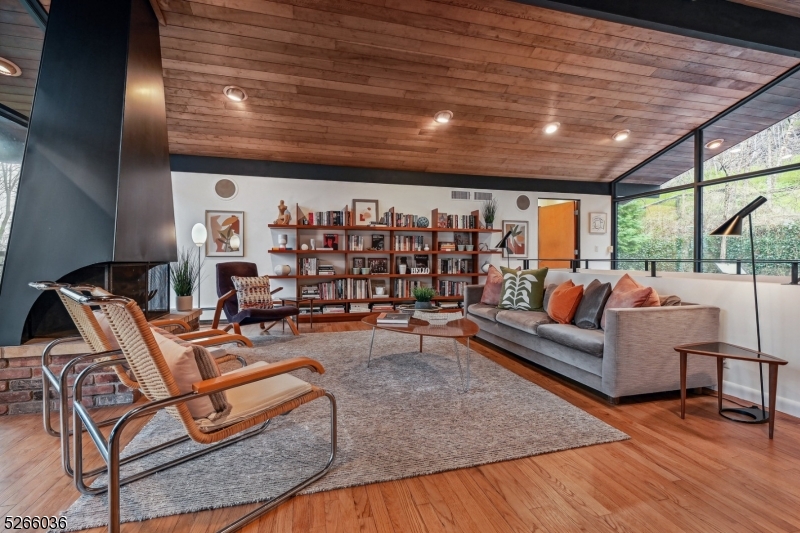 Upper Wyoming - Residential