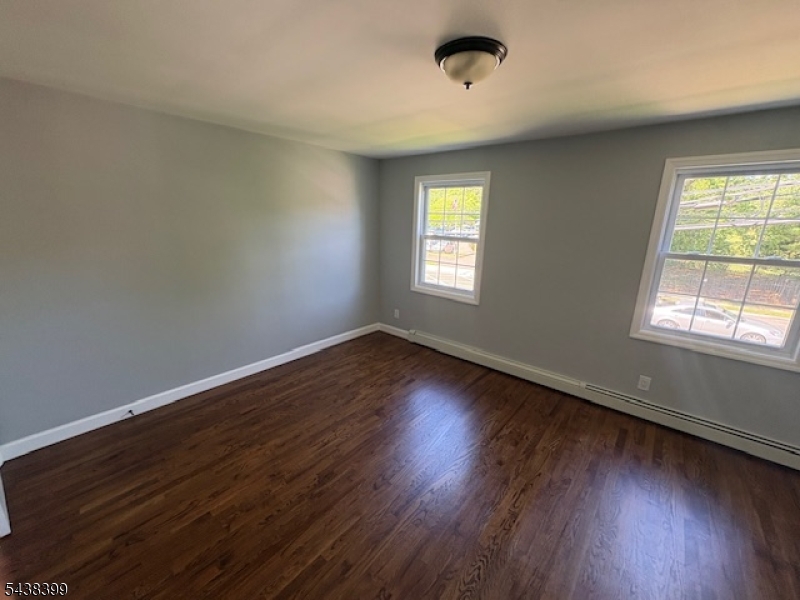 MAPLEWOOD VILLAGE - Residential