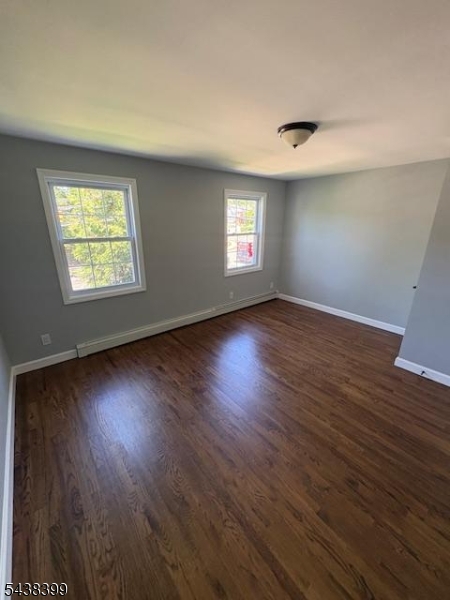 MAPLEWOOD VILLAGE - Residential