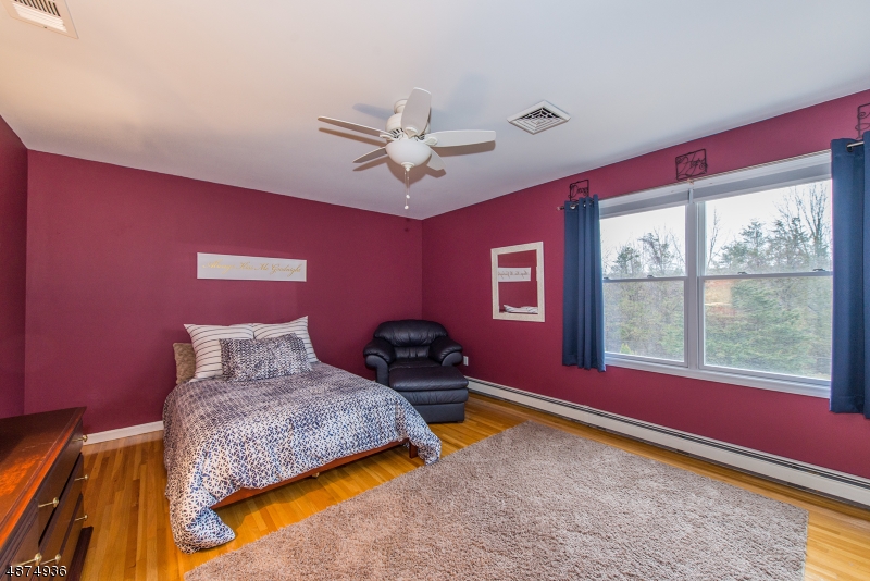 Richmond Hill - Residential