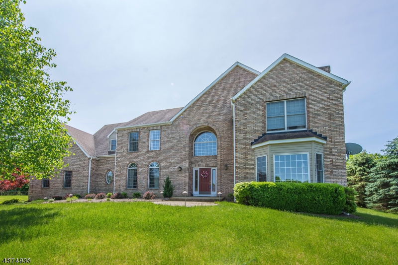 Richmond Hill - Residential
