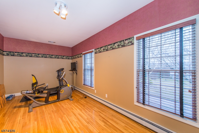 Richmond Hill - Residential