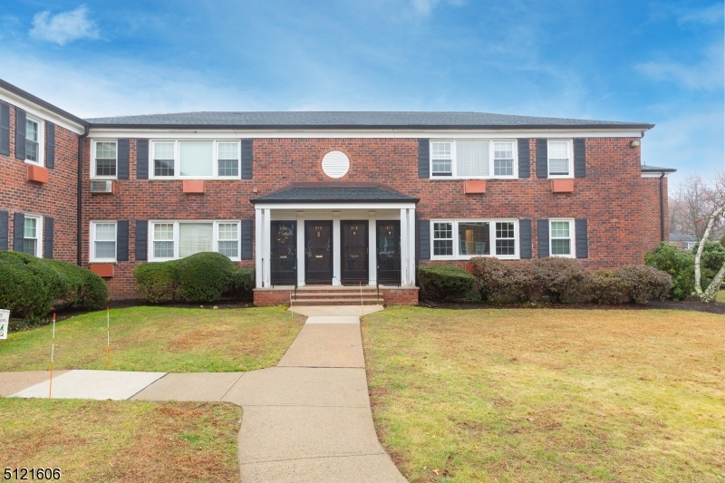 BOM, mtg denied. Meticulous and updated!!! 2 Bedroom one floor. Kitchen with newer  appliances and new cabinets, granite counters. Hardwood floors, Newer bathroom, living room and dining room combination. Ample closet space and attic access. Assigned parking space plus visitor parking. Out door pool. Monthly HOA includes heat, water, snow removal and trash removal plus exterior maintenance.  Convenient location to mid town direct train and close access to 287. Enjoy Morristown center with plenty of shopping and restaurants galore!!!