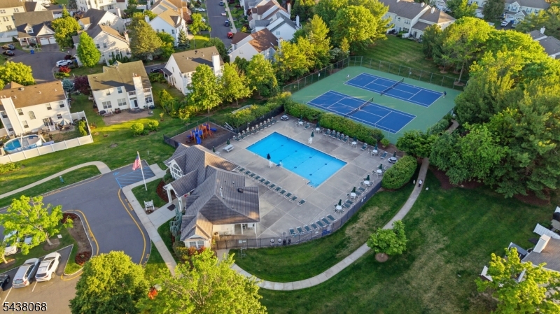La Mer - Residential