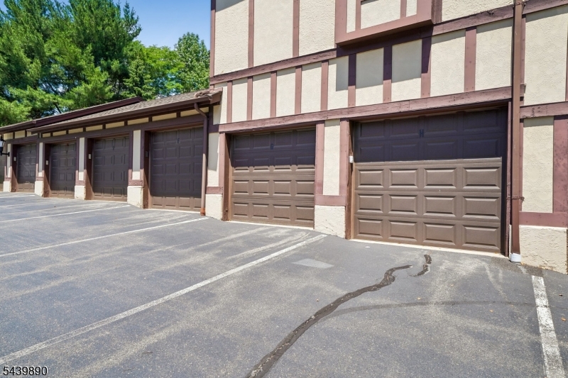 Briarwood - Residential