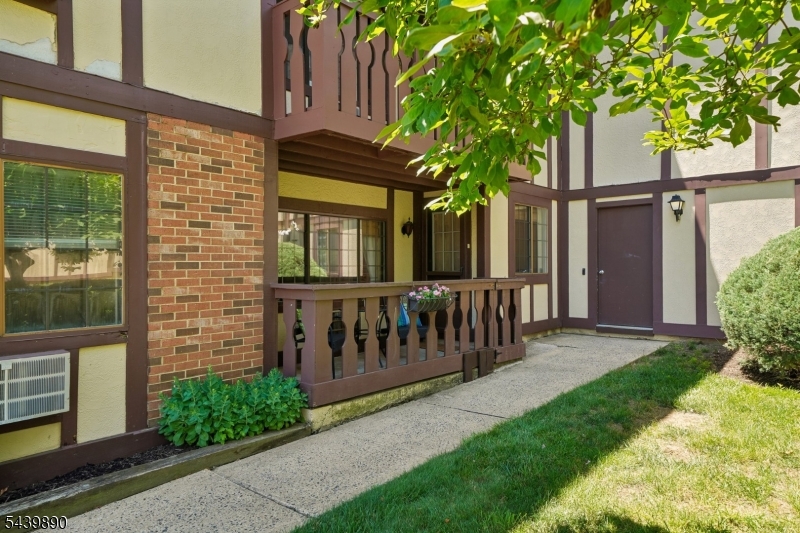 Briarwood - Residential