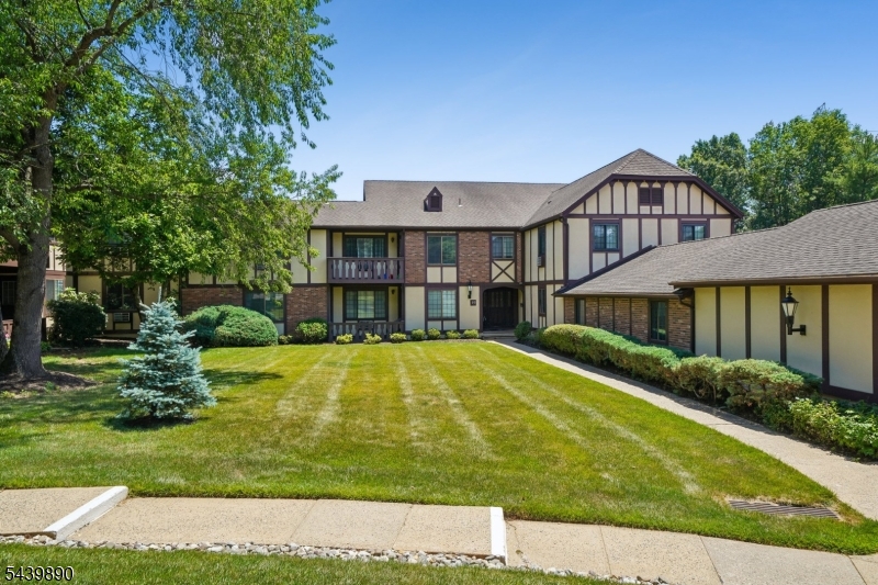 Briarwood - Residential