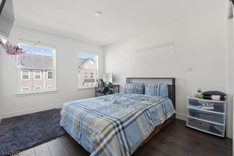 Collection at Morris Plains - Residential