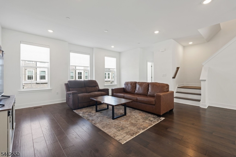Collection at Morris Plains - Residential