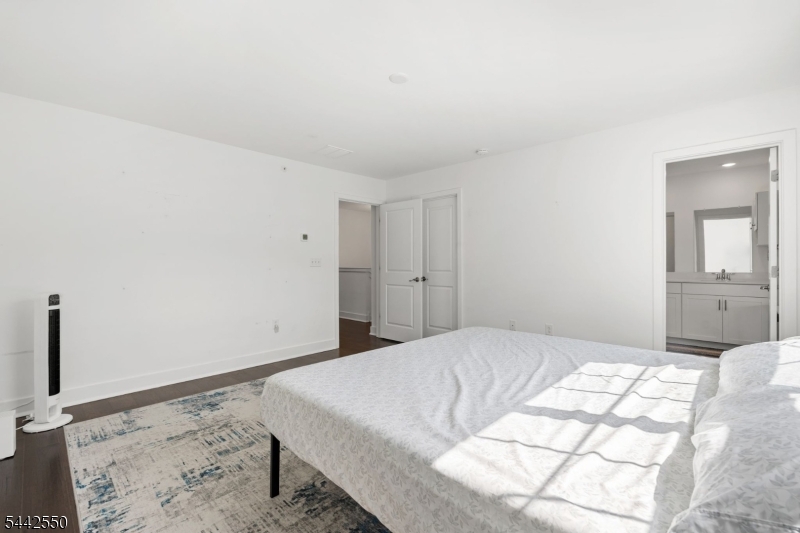 Collection at Morris Plains - Residential