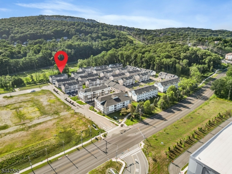 Collection at Morris Plains - Residential