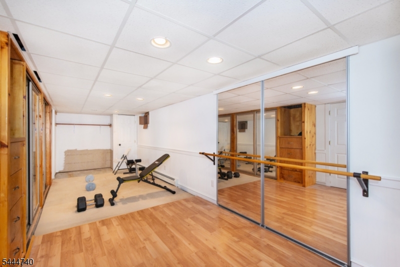 East Chester Cul de sac - Residential