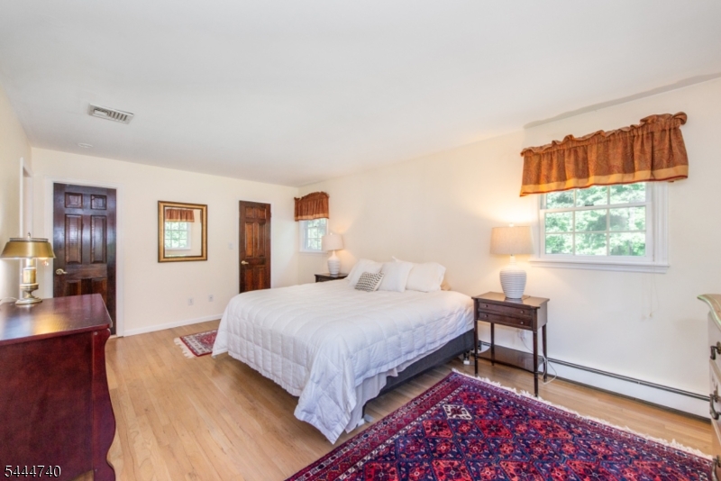 East Chester Cul de sac - Residential