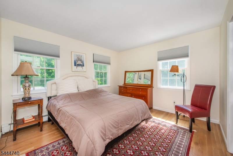 East Chester Cul de sac - Residential