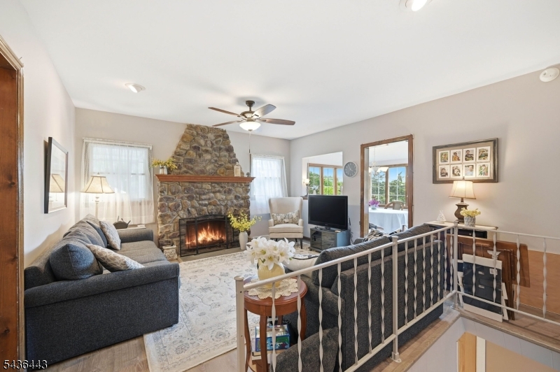 Pinecliff Lake - Residential