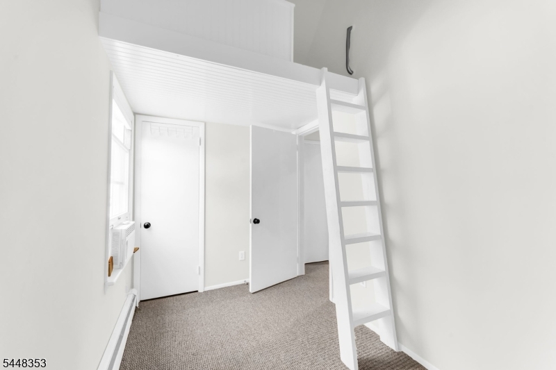 Mt Tabor - Residential