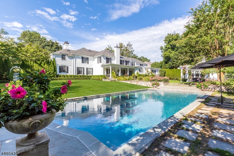 OLD SHORT HILLS - Residential