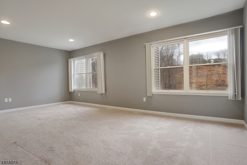 Glenmont Commons - Residential Lease