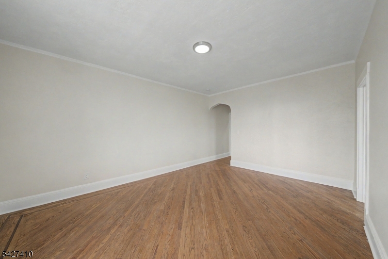 hill / Pilgrim Apts - Residential Lease