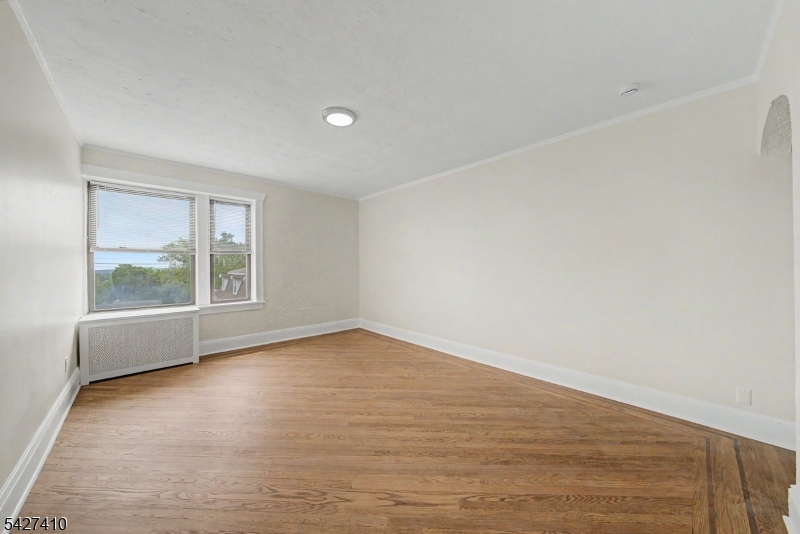 hill / Pilgrim Apts - Residential Lease