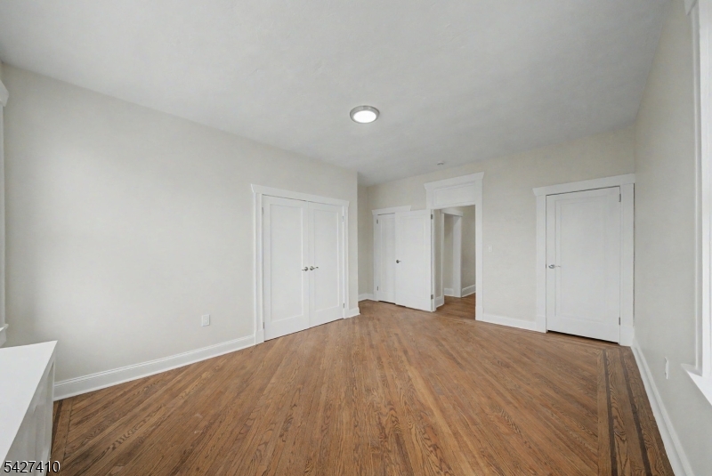 hill / Pilgrim Apts - Residential Lease