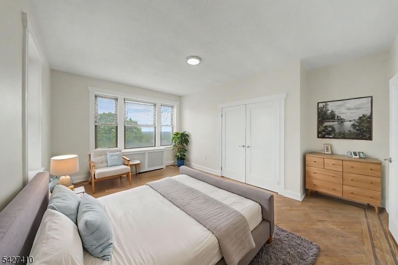 hill / Pilgrim Apts - Residential Lease