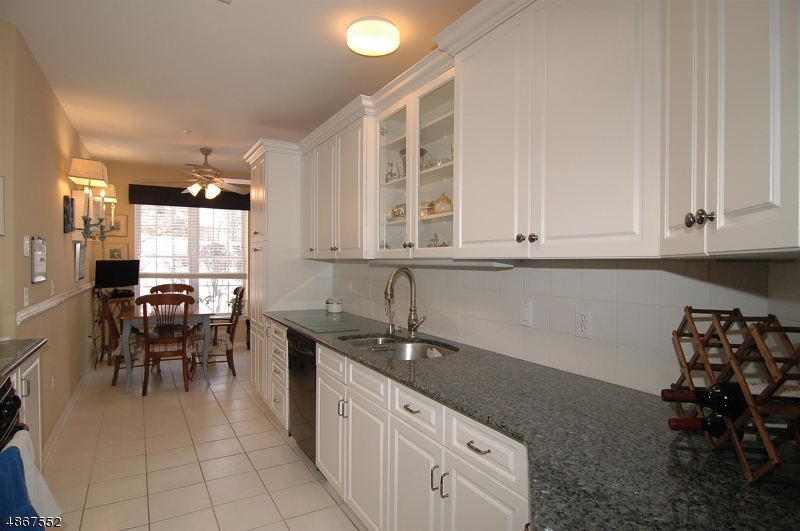FOX HILLS - Residential