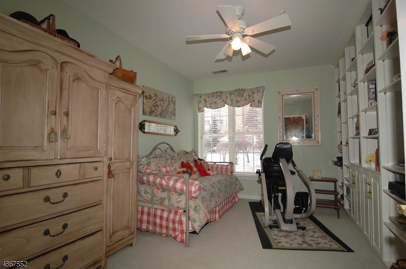 FOX HILLS - Residential
