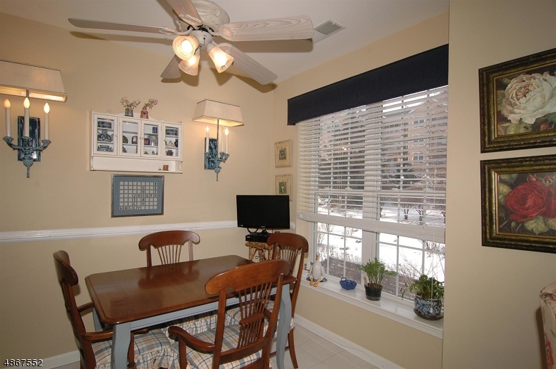 FOX HILLS - Residential