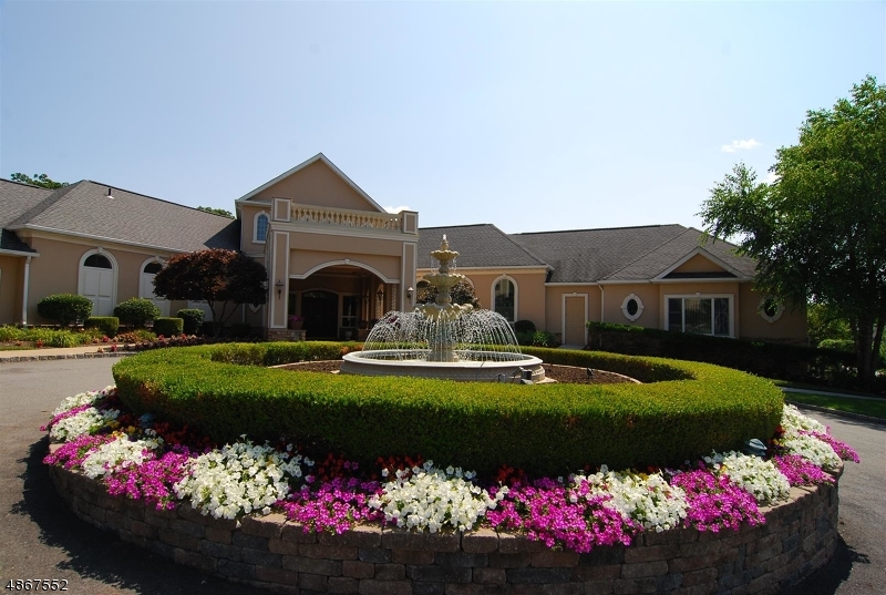 FOX HILLS - Residential