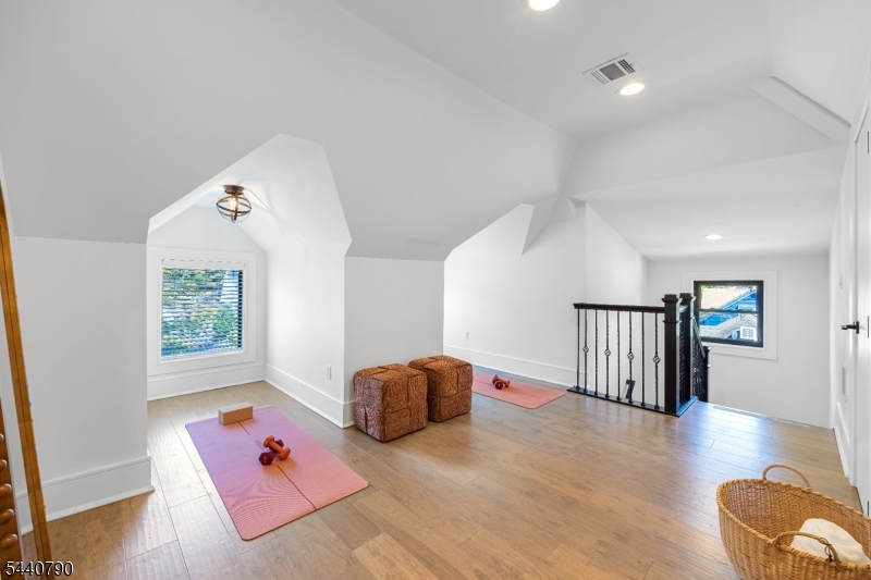 Upper Montclair - Residential