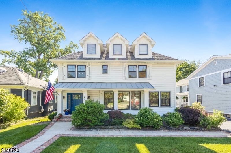 Upper Montclair - Residential