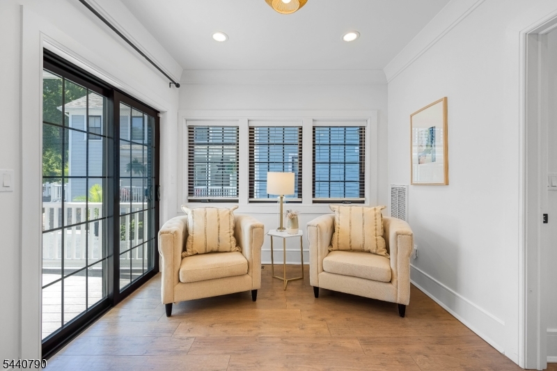 Upper Montclair - Residential