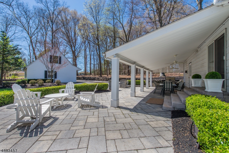 Sunny Hills - Residential
