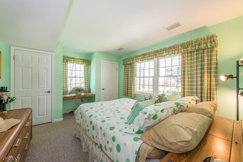 Sunny Hills - Residential