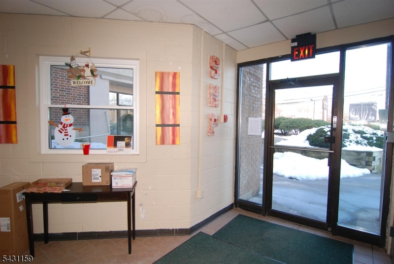 Schoolhouse Plaza - Residential Lease