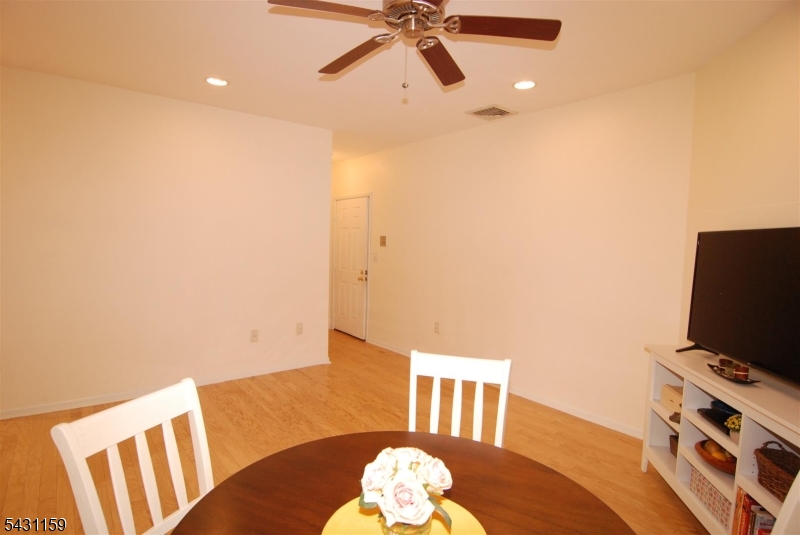 Schoolhouse Plaza - Residential Lease