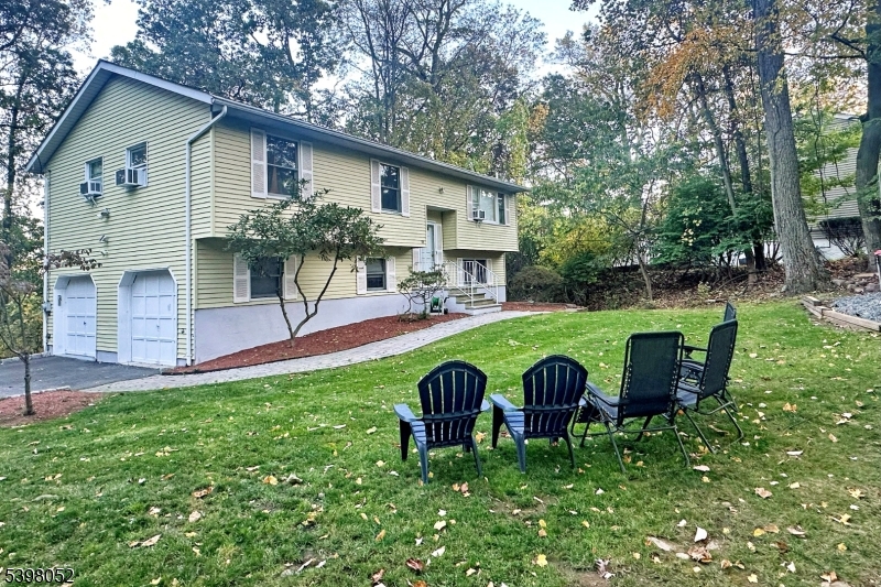 White Meadow Lake - Residential