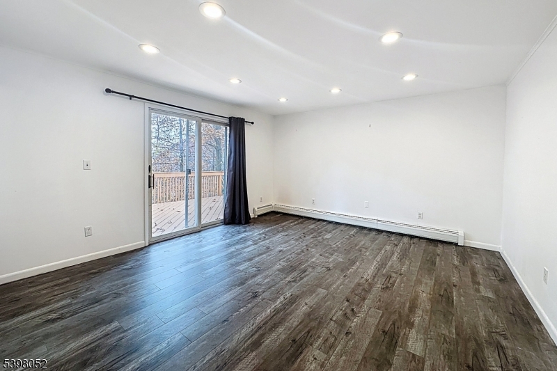 White Meadow Lake - Residential