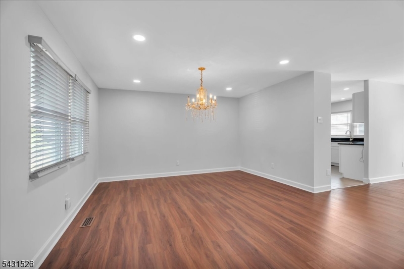 Twin Hills - Residential
