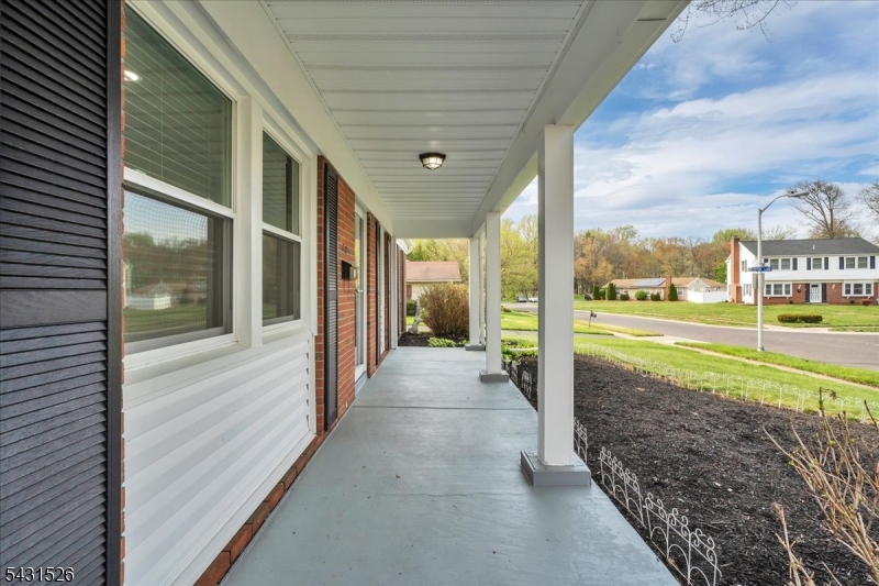 Twin Hills - Residential