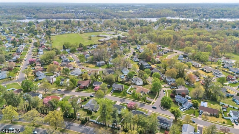 Twin Hills - Residential