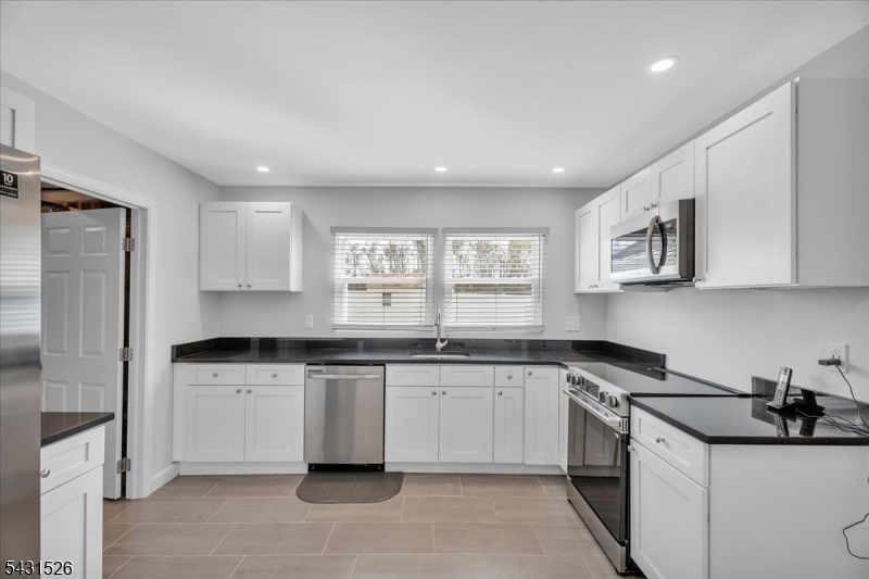Twin Hills - Residential
