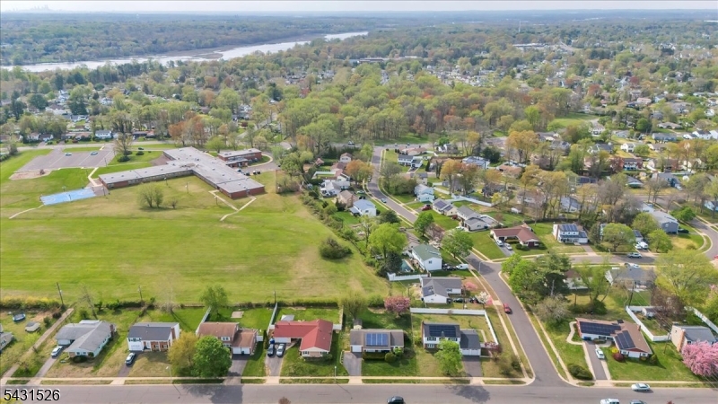 Twin Hills - Residential