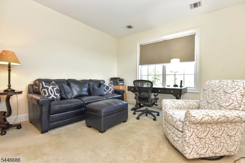 Saddle River Grand - Residential