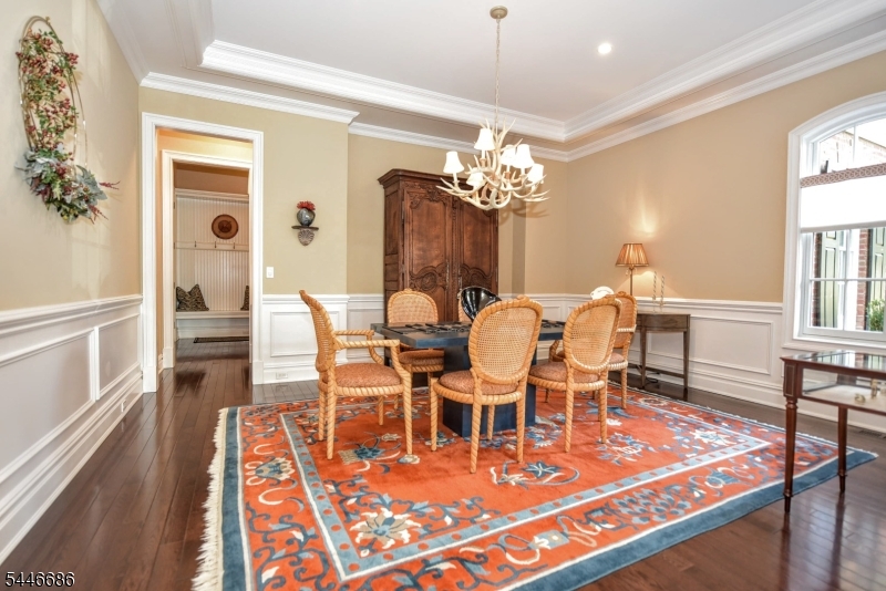 Saddle River Grand - Residential