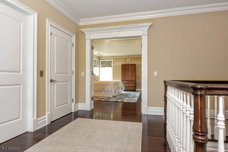 Saddle River Grand - Residential