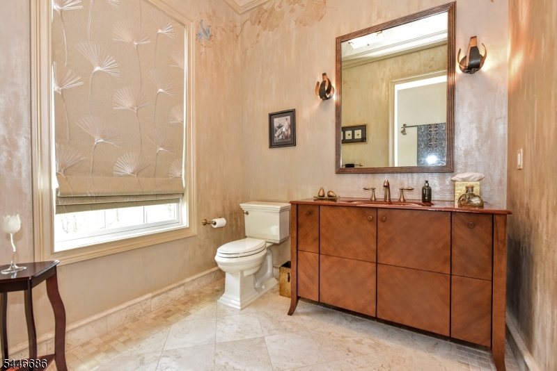 Saddle River Grand - Residential