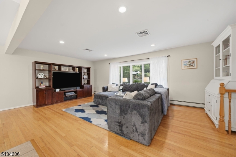 Valley - Residential